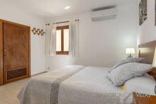 House in Pollensa - Casa Guillermo: Beautiful Townhouse in Pollensa